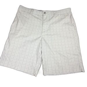 PGA TOUR Performance Golf Shorts Men's 38 Gray Grid Stretch Athletic 10"